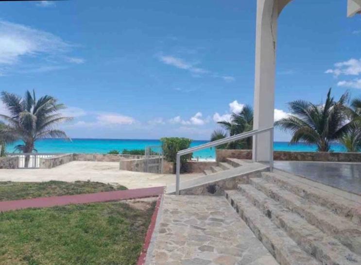 Studio Oceanfront Prime Location Cancun Exterior photo