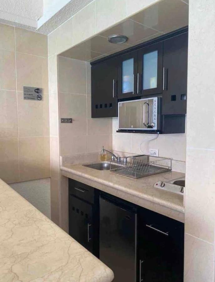 Studio Oceanfront Prime Location Cancun Exterior photo