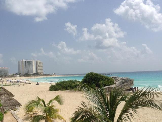Studio Oceanfront Prime Location Cancun Exterior photo